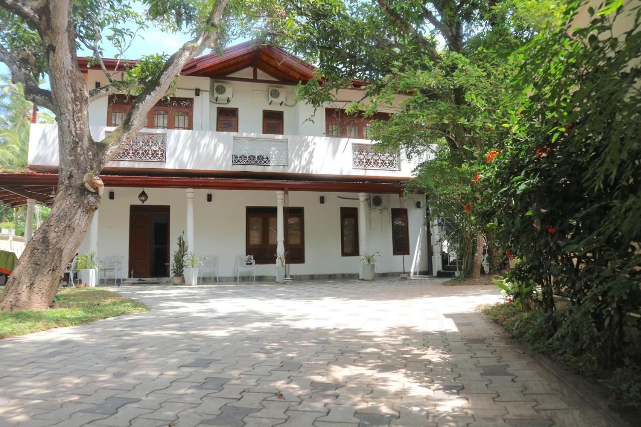 Mango Tree House Bed & Breakfast Beruwala Exterior photo